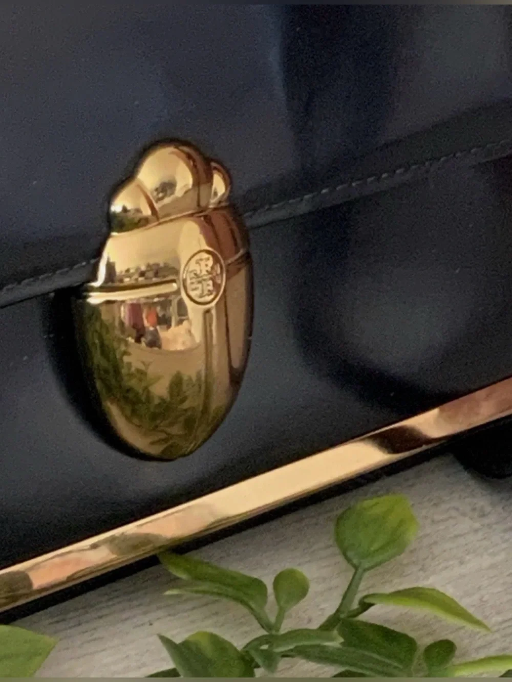 TORY BURCH RARE SCARAB BAG